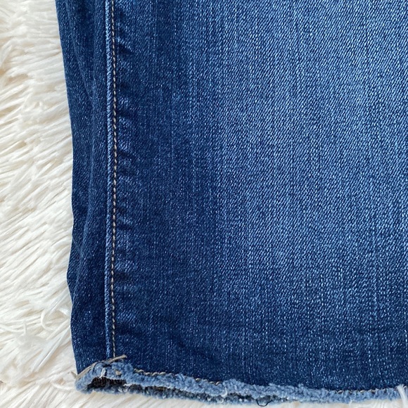 Loft Jean Shorts 💗 Dark Wash - Picture 11 of 14